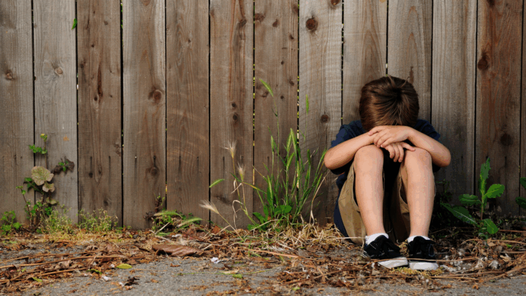 Why Is Early Recognition of Behavioral Issues Crucial for Foster Parents?